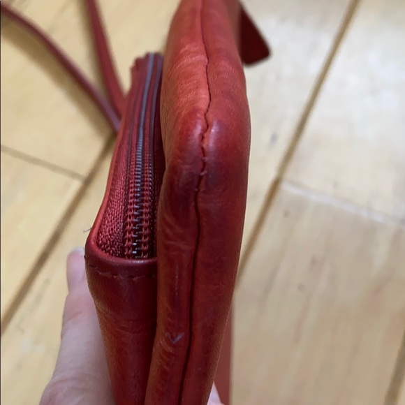 Small Red Leather Fossil Bag - Picture 8 of 16